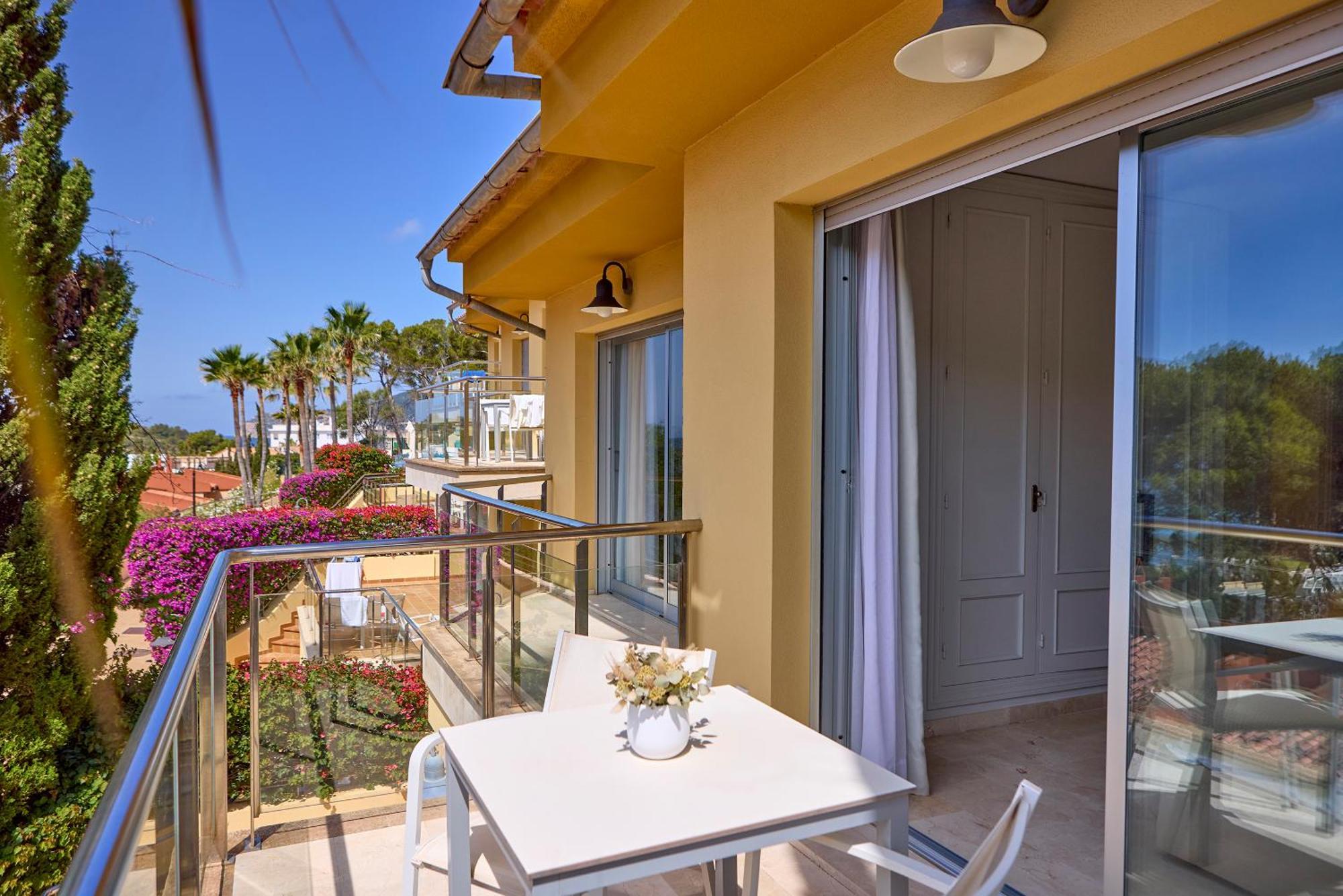 Universal Aquamarin Beach Houses Andraitx Buitenkant foto